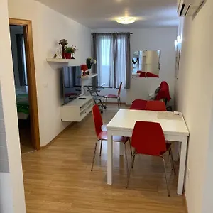 https://apartment-matteotti-199.in-istria.net