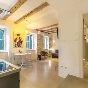 Diocletian Pearl Apartment